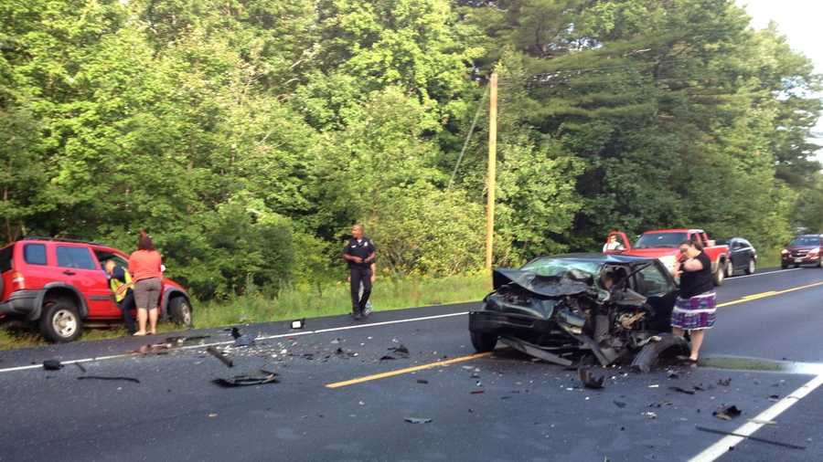 Drivers gravely injured in headon collision in Topsham