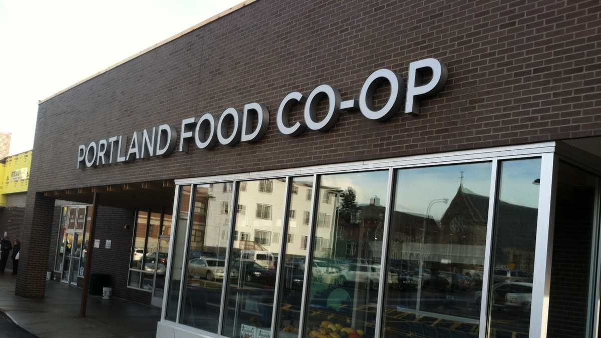 Portland's first food coop opens doors