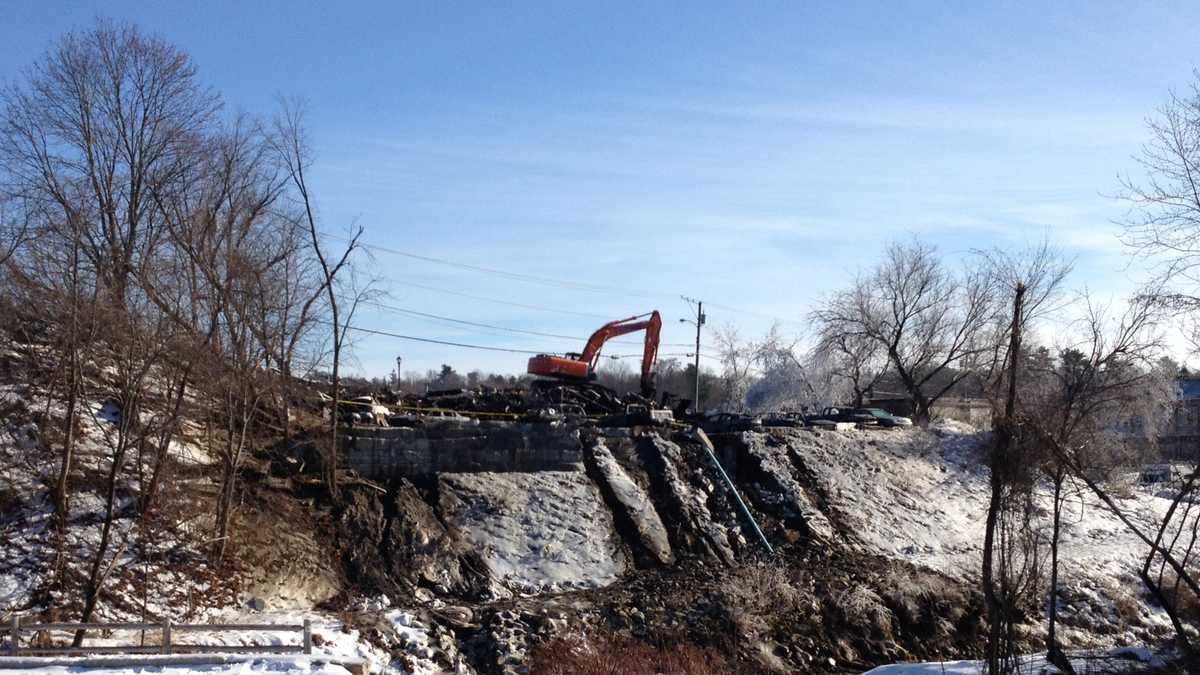 Photos Crews battle massive Augusta fire