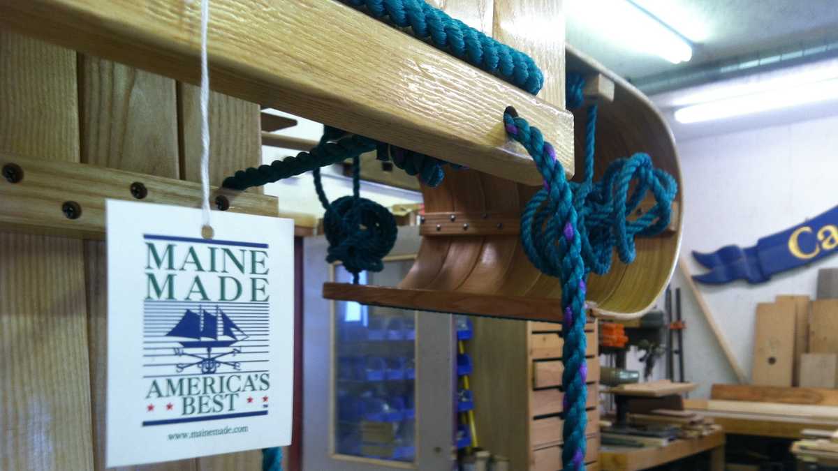 Maine company claims to be only toboggan maker in country
