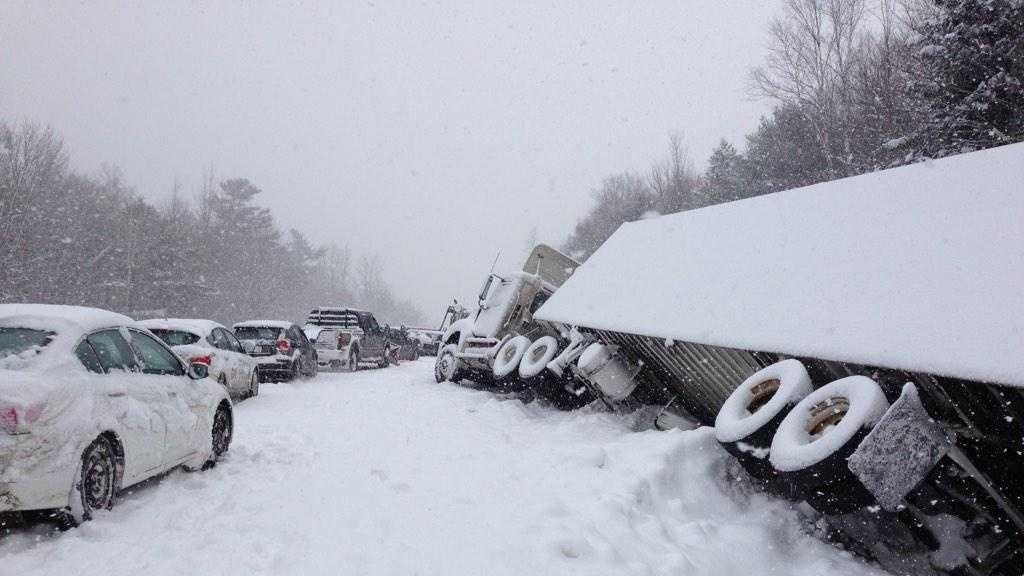 Photos: Massive pileup closes I-95