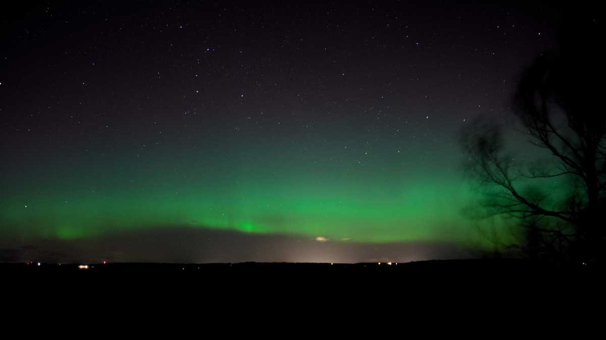 Photos Northern Lights light up Maine sky