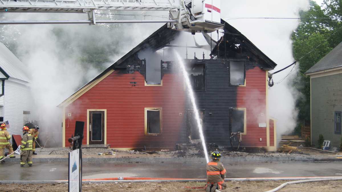 Fire destroys Bridgton restaurant