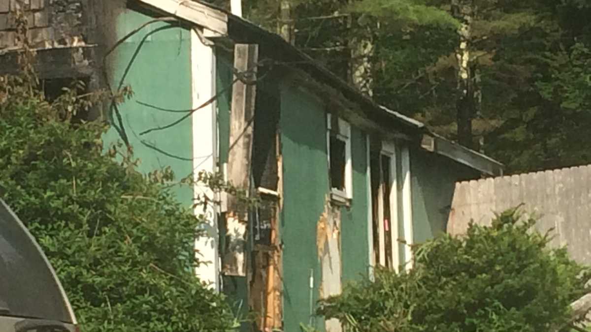 Photos Fire destroys Bowdoinham home