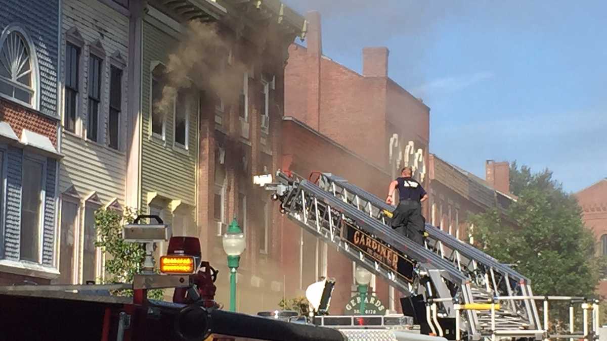 Photos Crews battle Gardiner fire
