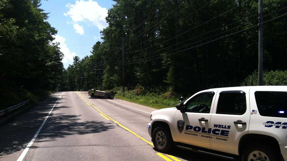 Photos Crash closes Route 1 in Wells