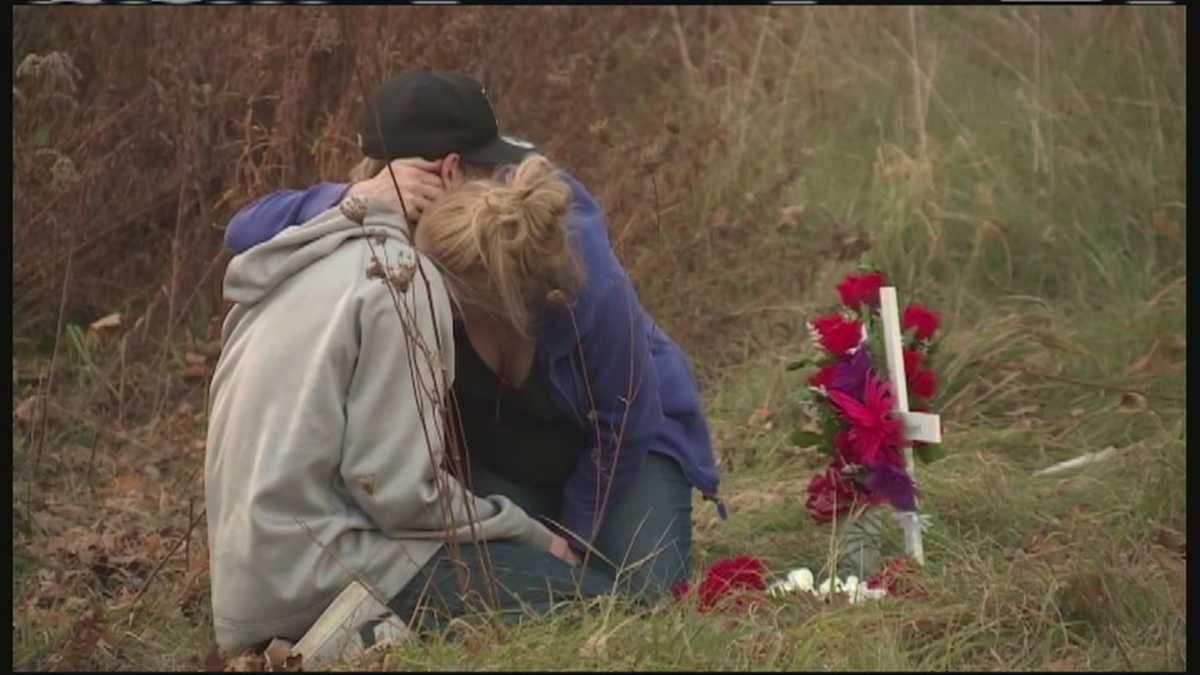 Community mourns loss of student killed in Buxton crash