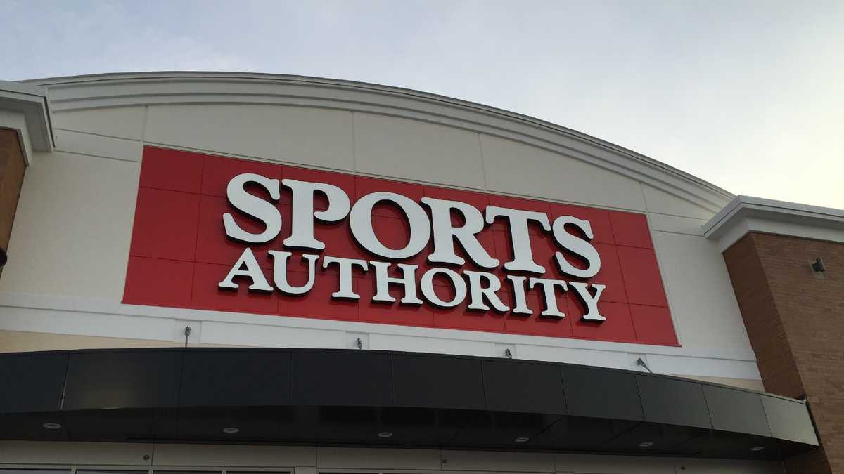 Sports Authority closing all stores, including Maine Mall location