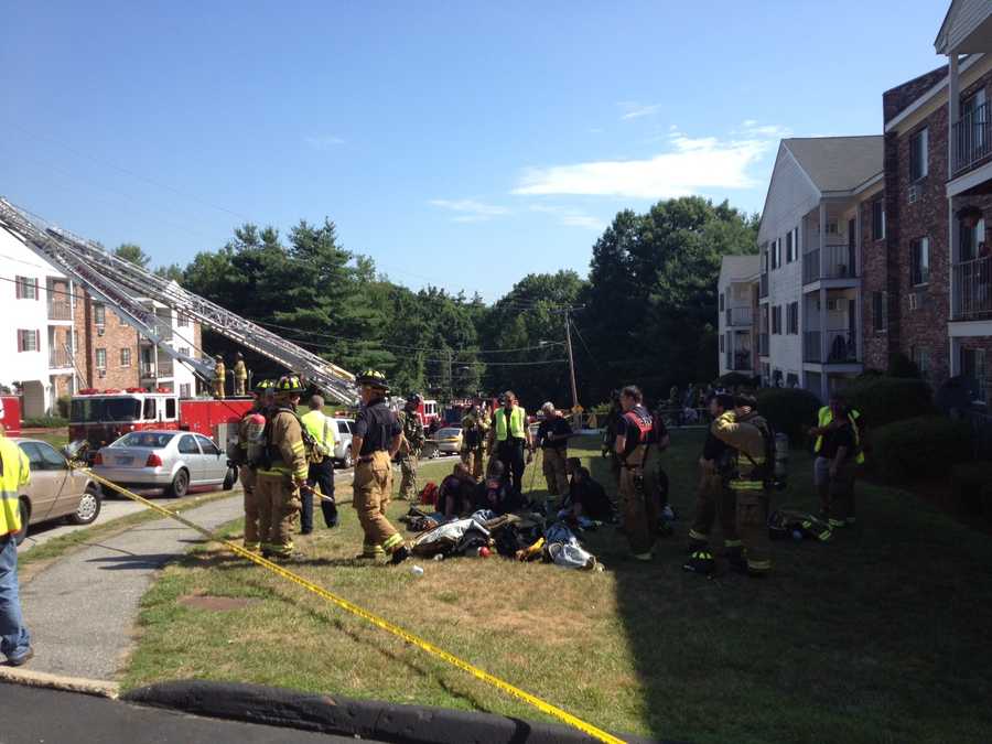 Fire breaks out at Manchester apartment building