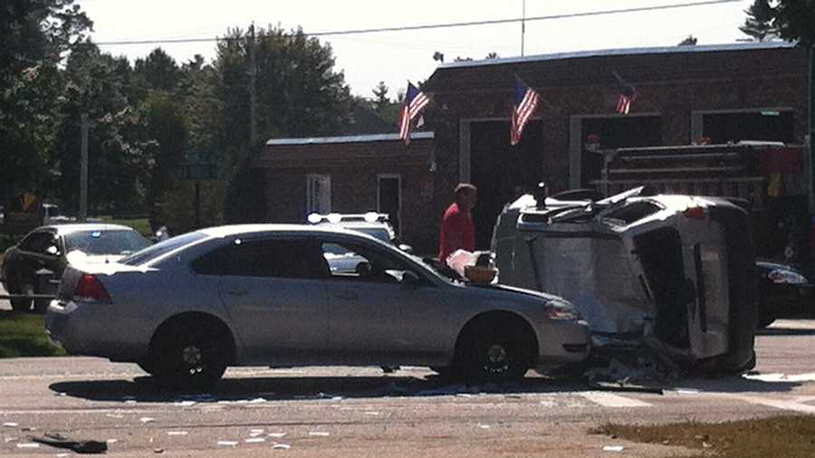 Police cruiser involved in crash in Pelham