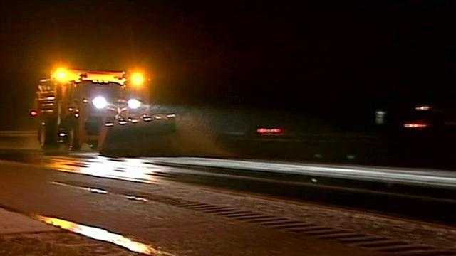 Rain, wintry mix make NH roadways slick for morning commute