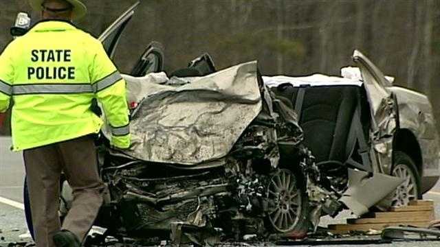 Fatal crash closes Route 4 in Durham