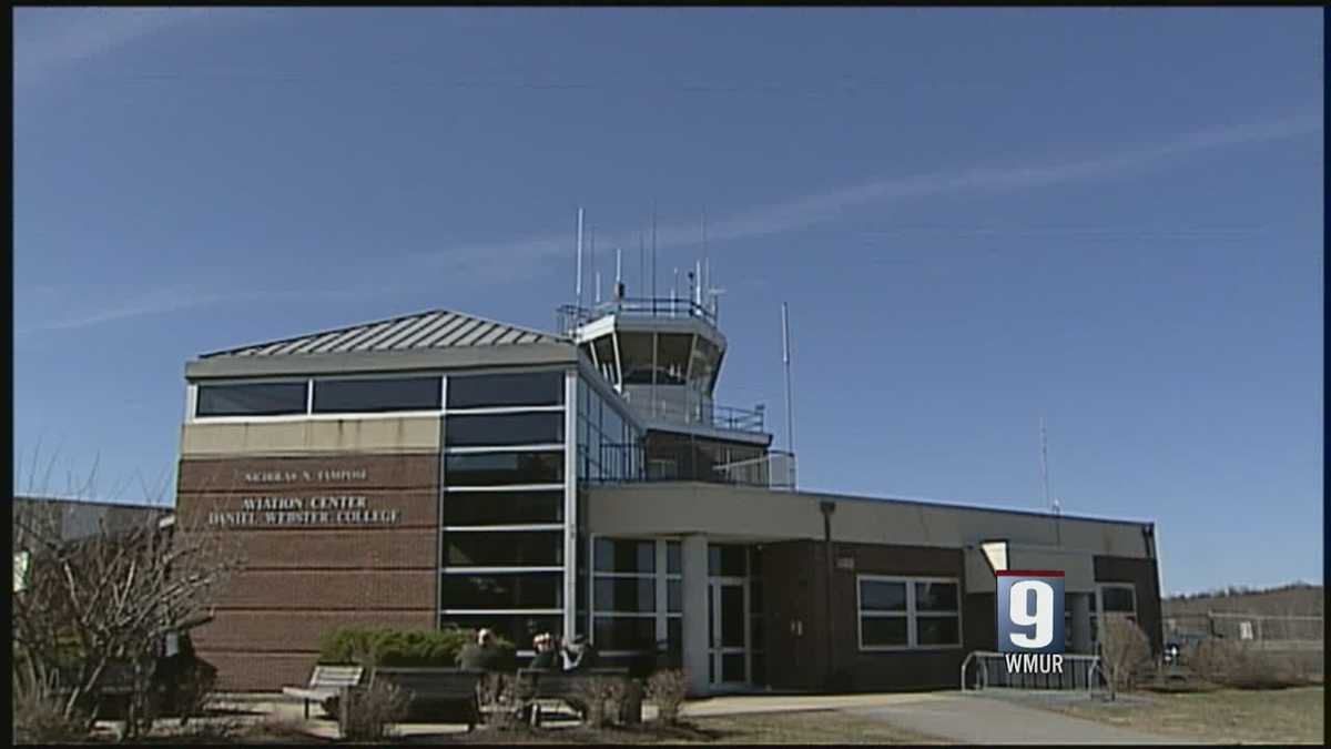 Nashua Airport control tower will remain open