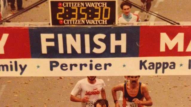 Jim Bassett running a marathon 1981.