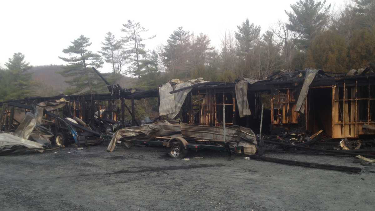 Photos Marina fire destroys dozens of boats