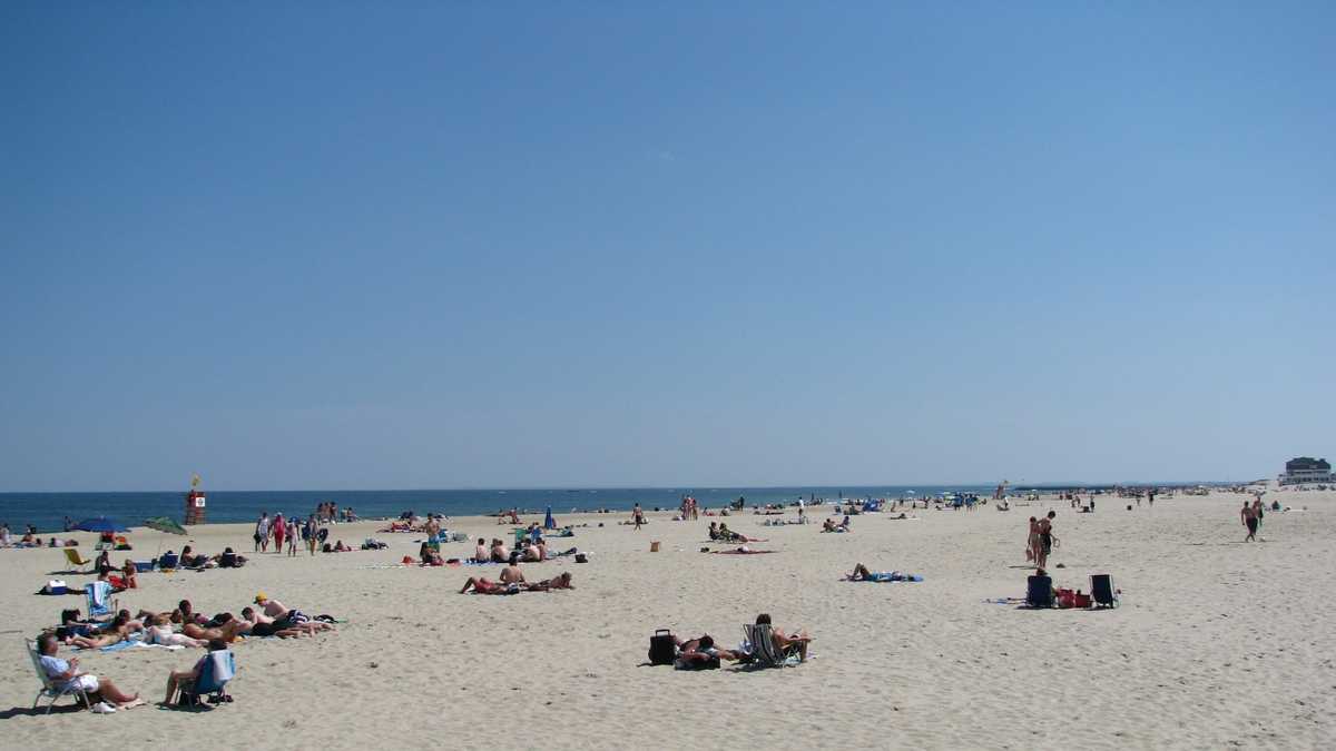 Take a tour of Hampton Beach State Park