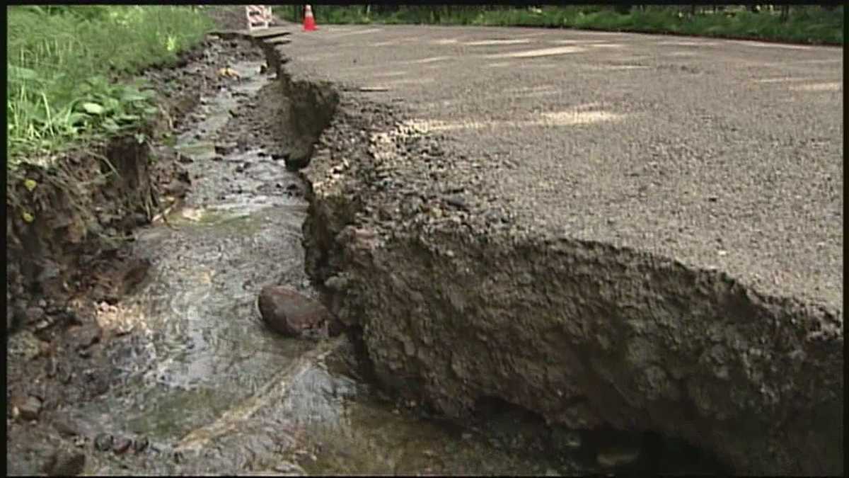 Families left stranded by flash flooding in Washington