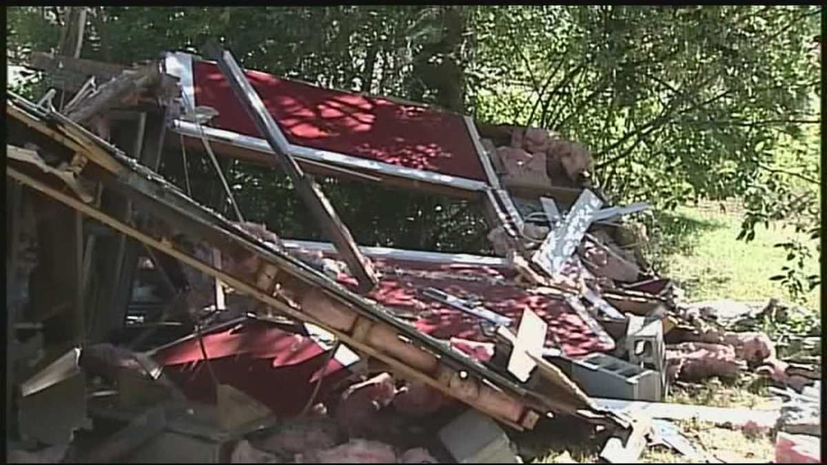 Photos House explosion in Conway