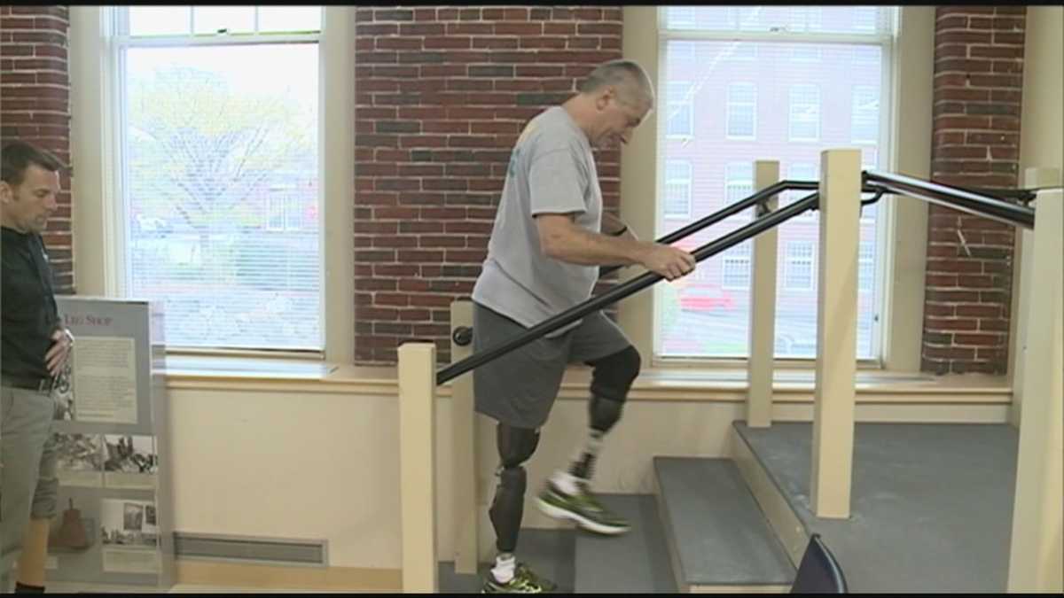 Man receives first waterproof prosthetic knee from Manchester company