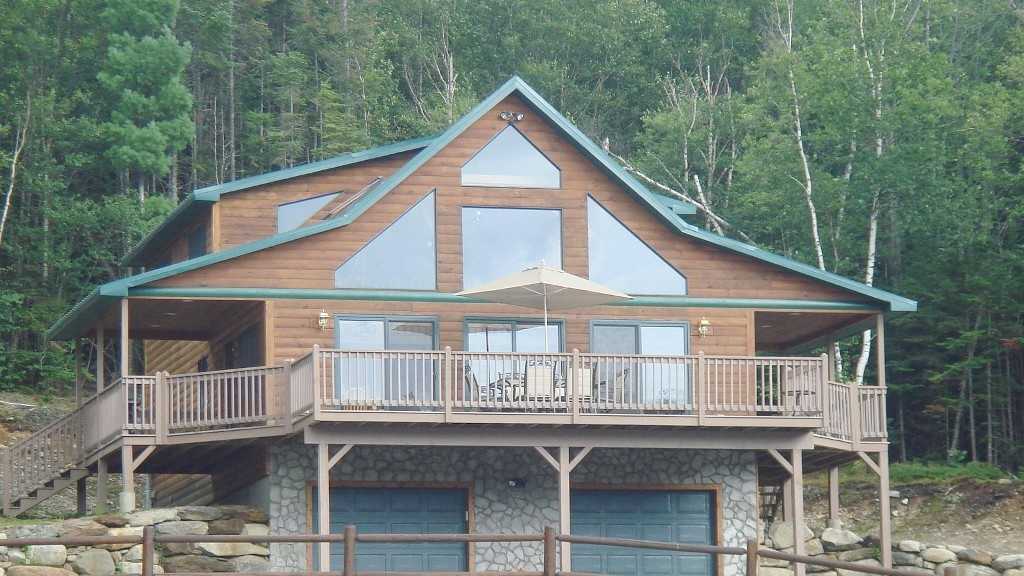 Fall Foliage Finds Private getaway at log cabin in Errol