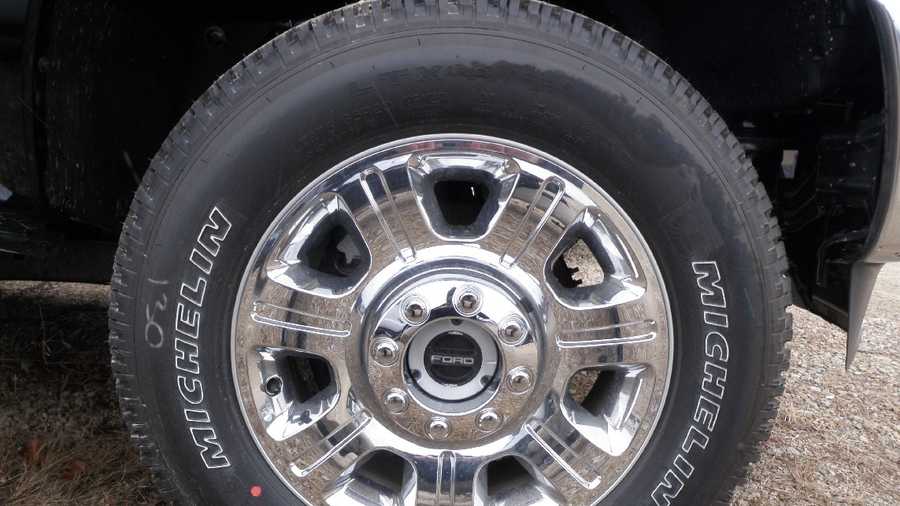 Londonderry Police are asking for the public's help in finding the person or persons responsible for stealing tire and rim combinations from Ford of Londonderry last week.