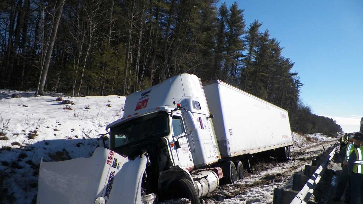 NH man injured when tractor-trailer crashes in Maine