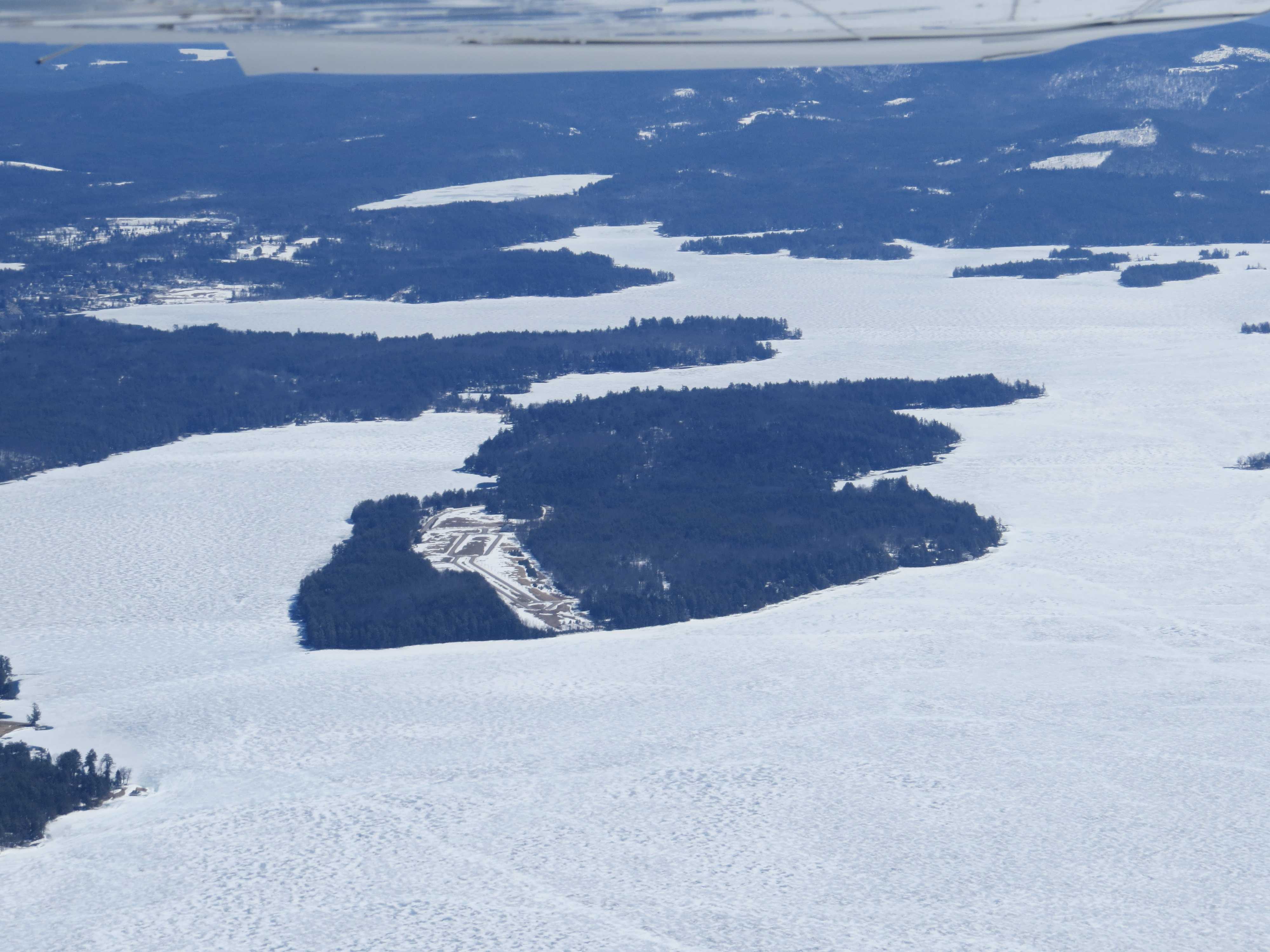 Photos Watch On For Ice Out At Lake Winnipesaukee   32163950 32163950 