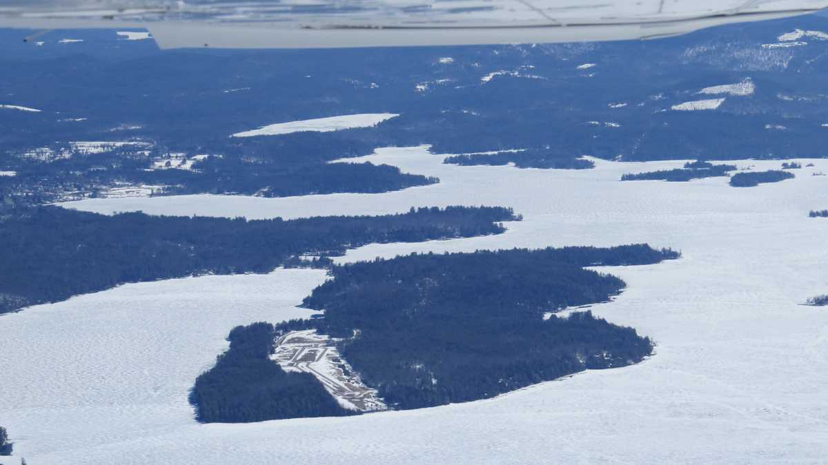 Photos Watch on for ice out at Lake Winnipesaukee