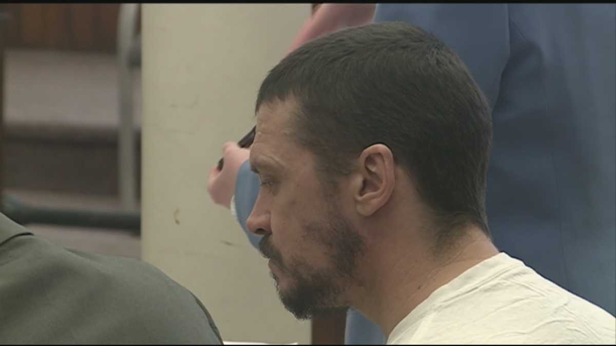Man sentenced to 30 years to life for murdering wife