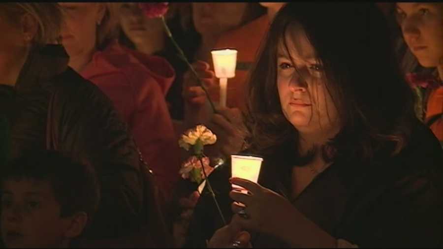 The young victims in an apparent murder-suicide were remembered Monday in Bedford. WMUR's Jean Mackin has more.