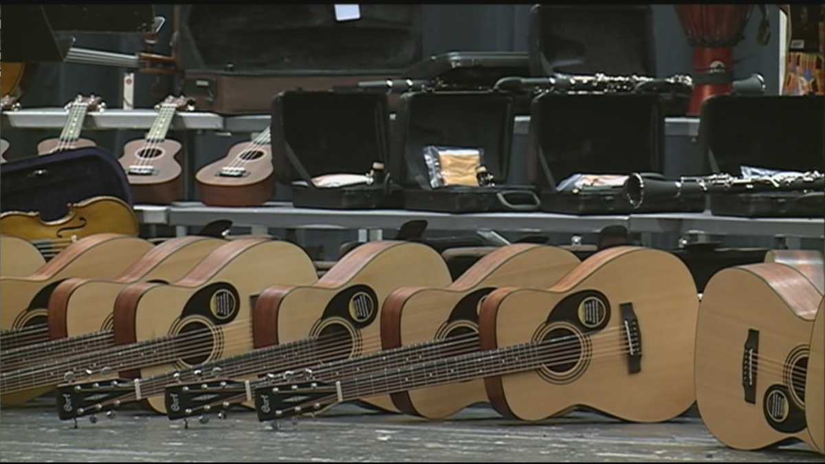 Manchester schools receive more than 100 donated musical instruments