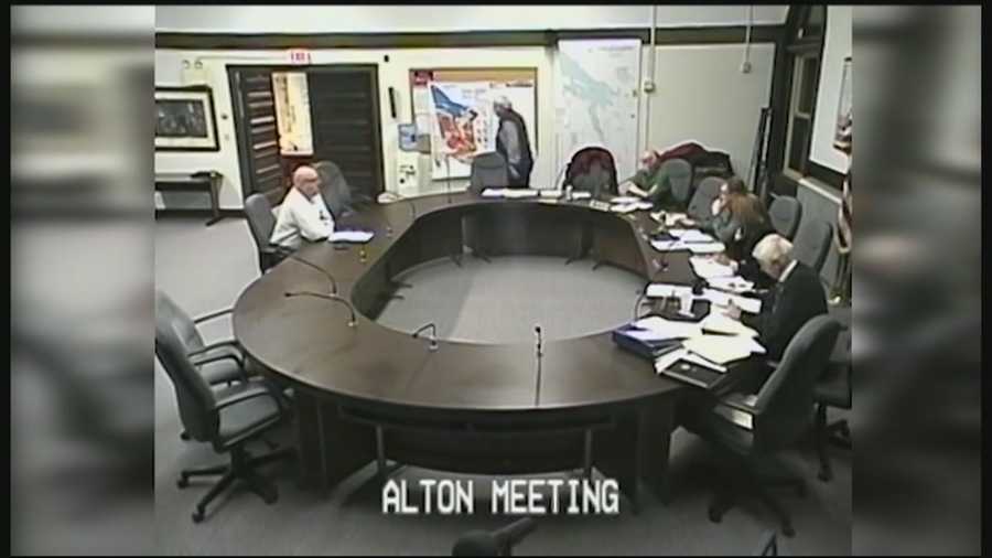 Charges have been dismissed against an Alton man who refused to stop talking during a town board of selectmen meeting.