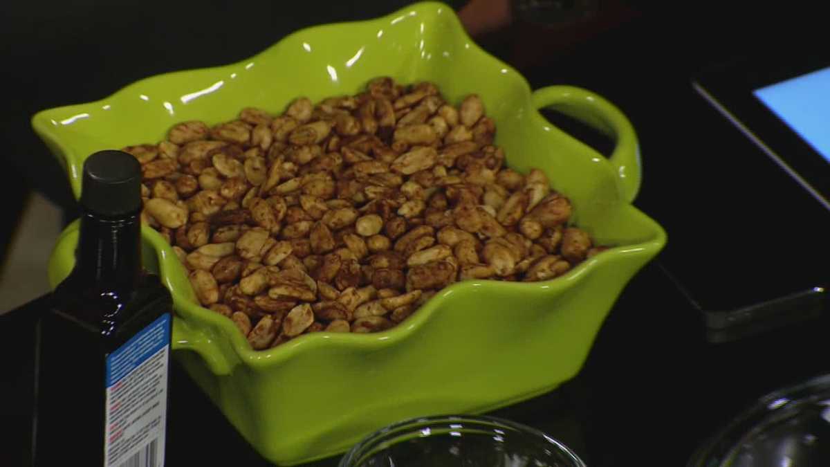 Jack Daniel's barbecue peanuts
