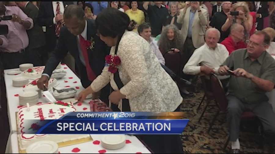 Republican presidential candidate Dr. Ben Carson and his wife, Candy, marked their 40th wedding anniversary Monday night by celebrating in New Hampshire.