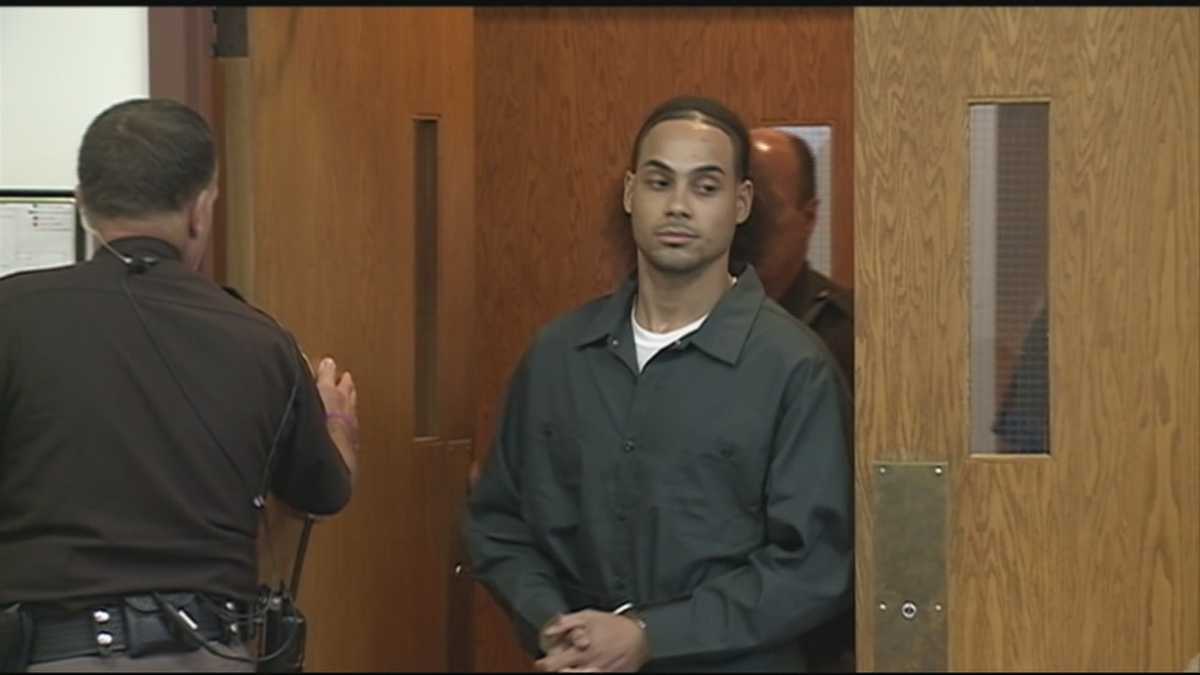 Man convicted of shooting officer seeks shorter sentence