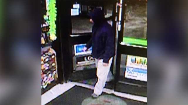 Man robs Manchester convenience store early Friday morning