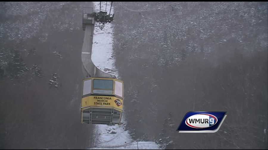 A brake issue caused two tram cars to stop in mid-air, prompting a rescue of all 48 passengers.