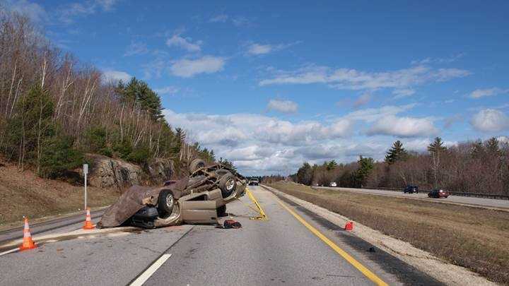 1 Killed In Rollover Crash On Route 101 In Candia