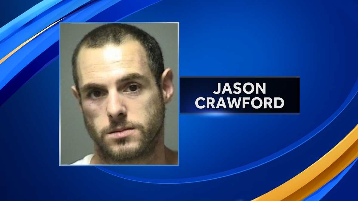 Police identify new suspect in armed robbery of Manchester store