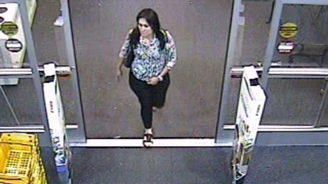 Police seek woman believed to be part of larger distraction theft group