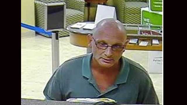 Police say this man robbed the Fifth Third Bank in Boca Raton and threatened to detonate a bomb if he didn't get enough money.