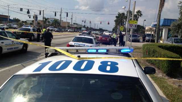 A police chase that started in Riviera Beach ended in Palm Springs on Wednesday.