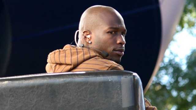 Chad Johnson is suing two websites that posted video of him having sex with a woman. (Photo: Jeff Kern/Flickr)