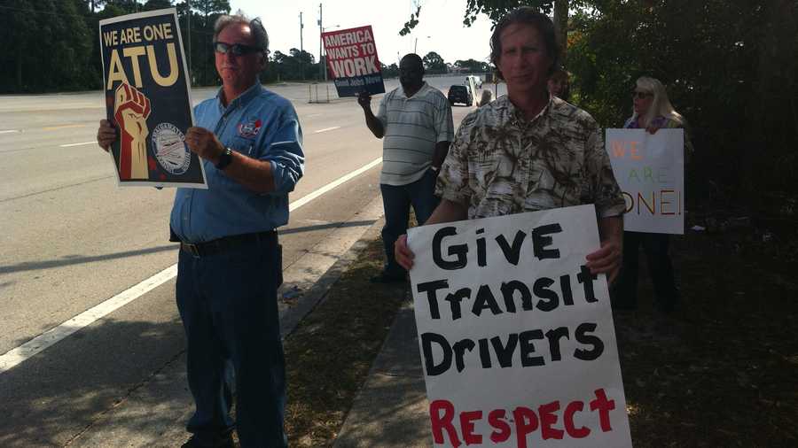 Palm Tran Connection drivers are protesting their wages.