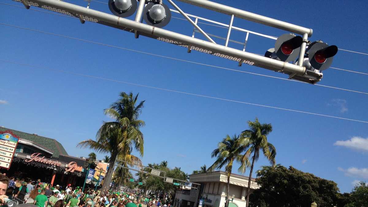 delray beach st patrick day parade photos