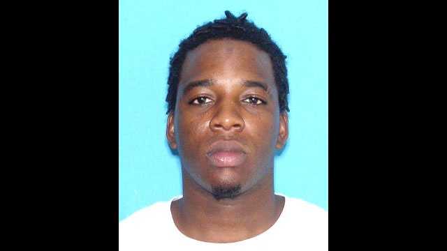 Antwaun Edgecombe is wanted in connection with an armed home invasion in Fort Pierce.