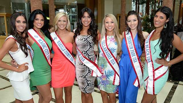 Miss Florida contestants have been busy posing for pictures all week throughout the Sunshine State. Take a look at these shots from Ron Elkman.