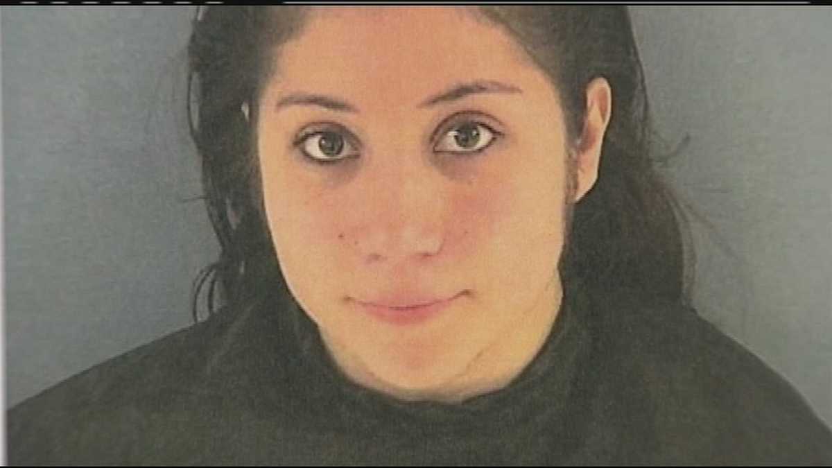 Mother accused of driving away, leaving baby in car seat in middle of road