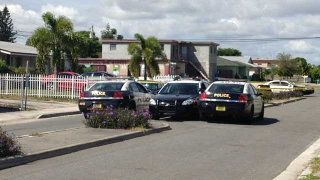 Police in Boynton Beach are investigating an early morning shooting that sent a man to Delray Medical Center.
