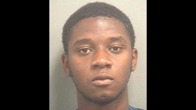 Man pleads guilty to Riviera Beach burglaries